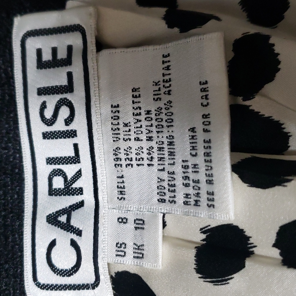 Carlisle, Women Blazer, Size 8 Color Black. - Picture 9 of 10